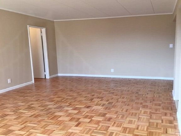 5th image of 11 Park Ave APT 7A