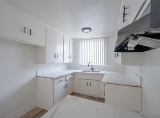 4125 Palmyra Rd #1017, Los Angeles, CA 90008