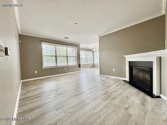 4th image of 311 Mill Pond Way