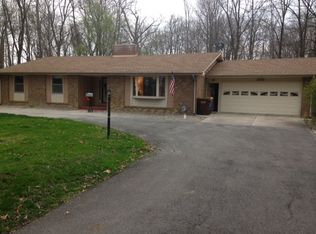 2202 Luanne Ln, Auburn, IN 46706