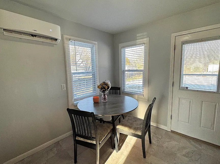 2 bed, 843 sqft, $1,189 — Photo 4