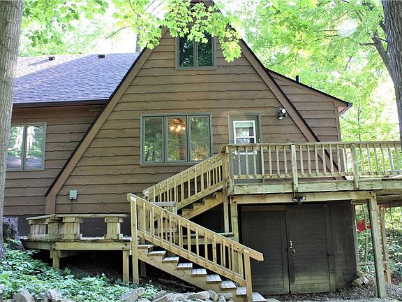 2nd image of 878 S Parkewood Dr