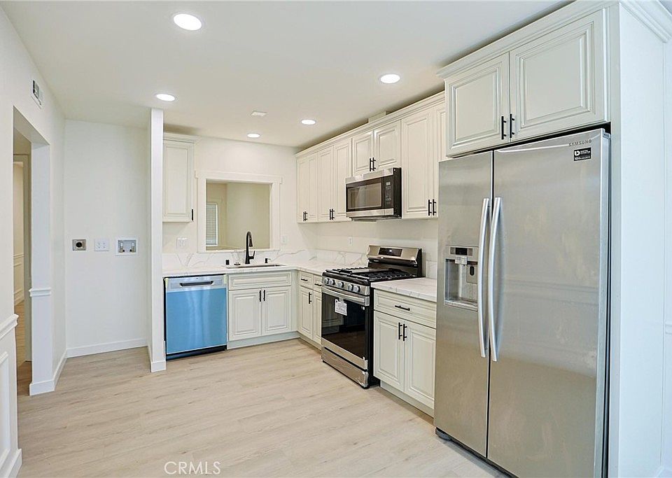 1st image of 4109 W 5th St APT F2