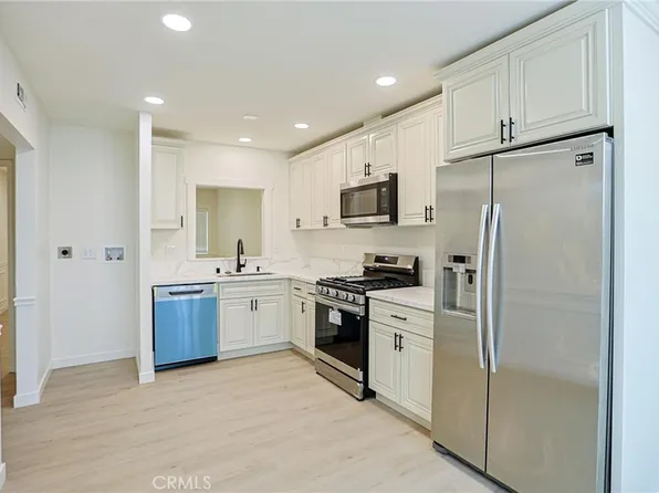 4109 W 5th St APT F2, Santa Ana, CA 92703