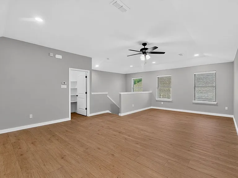 3312 Glen Crest Ln — Photo 19