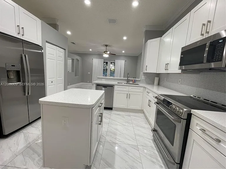 5263 SW 34th Way — Photo 19