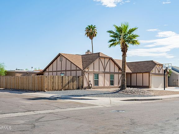 3rd image of 501 W MONTOYA Lane