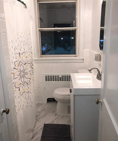 Bathroom on top floor