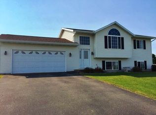 1400 Delmore Dr, Merrill, WI 54452
