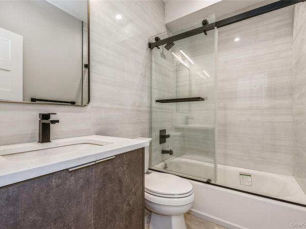 418 Atlantic Ave #209