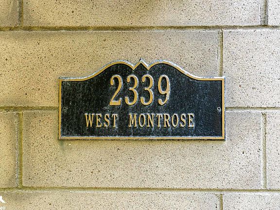 2nd image of 2339 W Montrose Ave