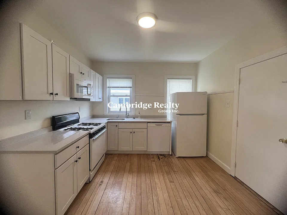 65 Wareham St #2CP
