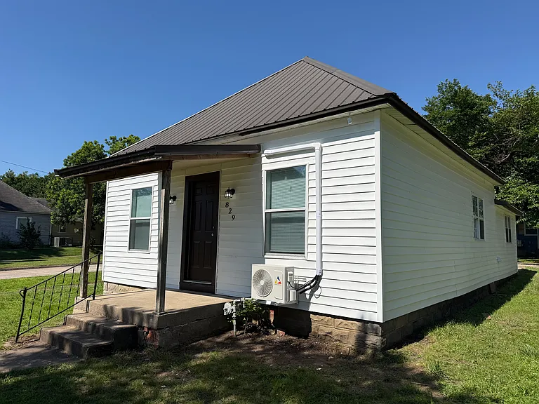 829 S Wyandotte Ave — Photo 5