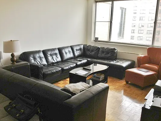 Rented by City Connections Realty | media 1