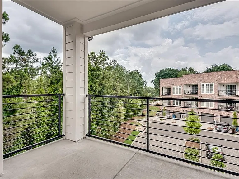 513 Burton Dr #808 — Photo 8