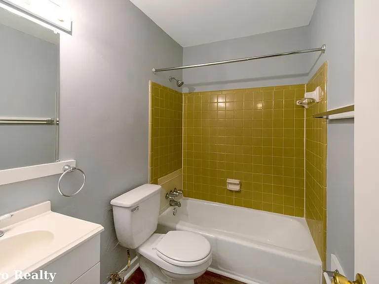 1804 Lyle Ave #2 — Photo 9