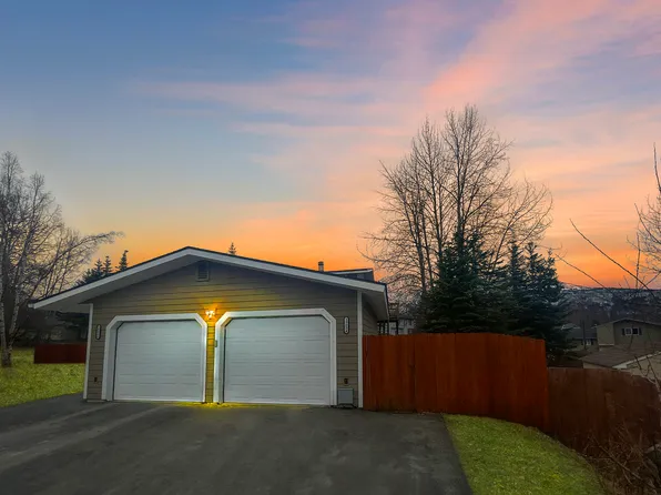 19036 N Chichagof Loop, Eagle River, AK