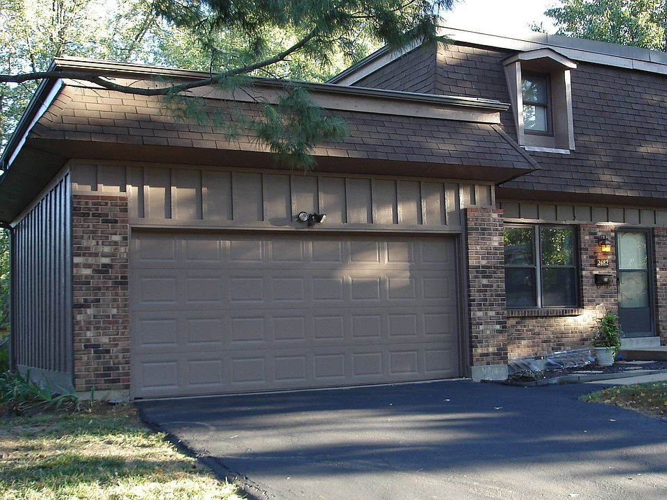 1st image of 2482 Dordogne Dr