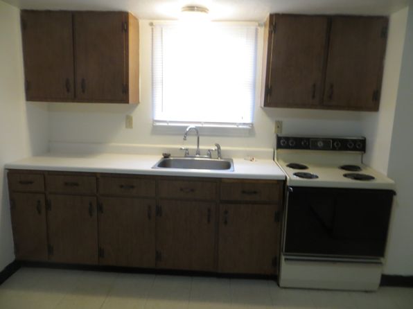32 Bridge St #2B