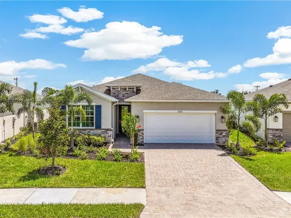 18220 WATER CROSSING DR, NORTH FORT MYERS, FL 33917