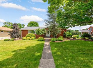 1123 Country Club Rd, Monongahela, PA 15063