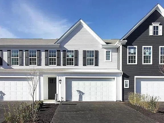 Building Photo - 2224 Red Fox Dr