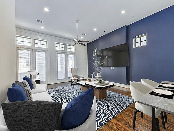 2nd image of 2715 Cohn Gdn