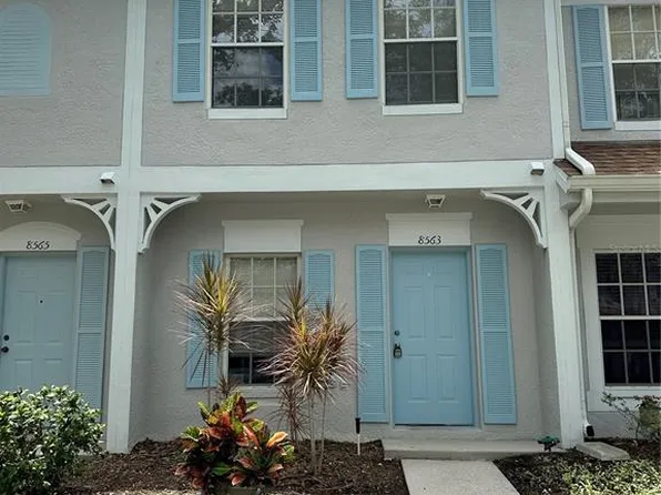 8563 Hunters Key Cir, Tampa, FL 33647