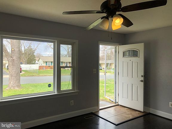 2nd image of 17881 Curtis Dr