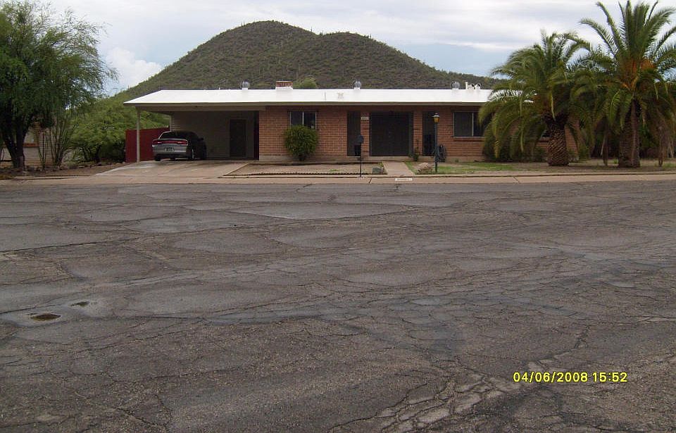 1st image of 2611 W Calle Tonala
