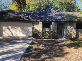 3401 Cliffside Dr, Schertz, TX 78108