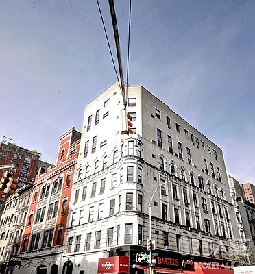 Rented by Urbane Brokerage | media 11