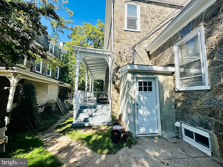146 Sumac St #1F — Photo 16