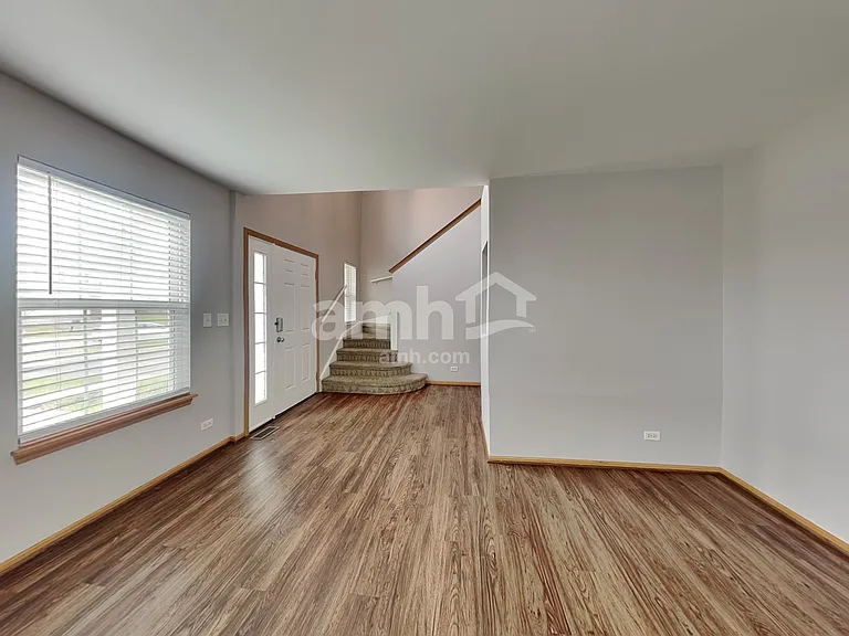 2818 Arches Dr — Photo 6