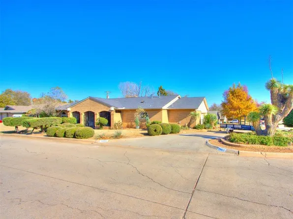 8500 Arlington Dr, Oklahoma City, OK 73132