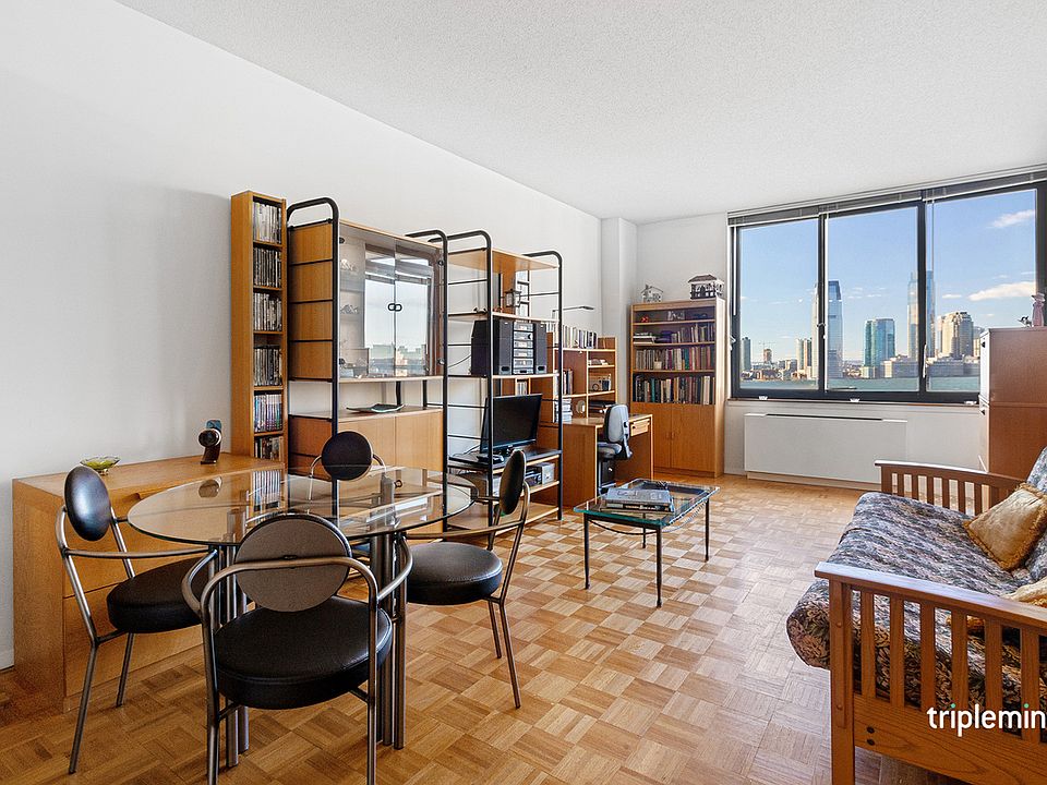 1st image of 99 Battery Pl APT 15F
