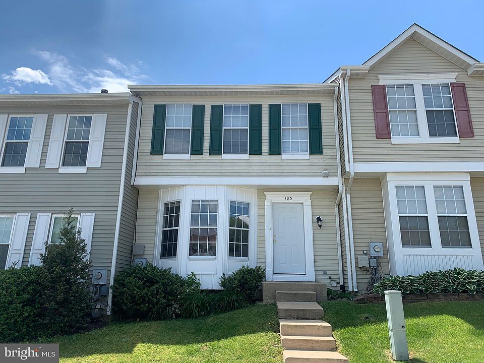1st image of 103 W Shetland Ct