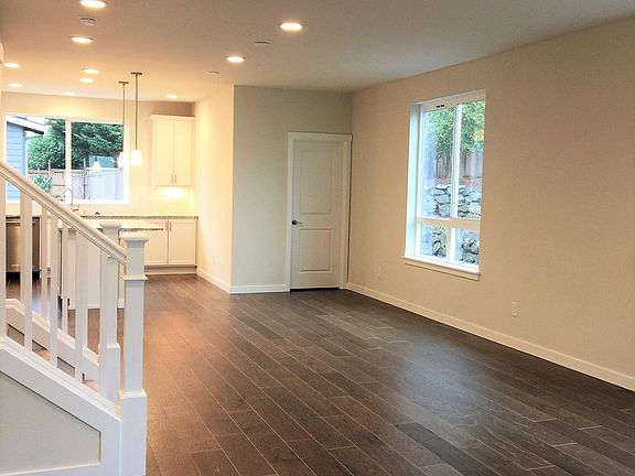 4th image of 14659 36th Ave NE #A