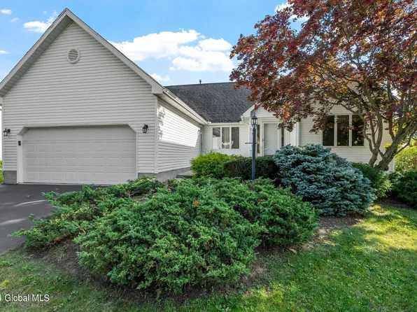 3 Country Woods Drive, Schenectady, NY 12309