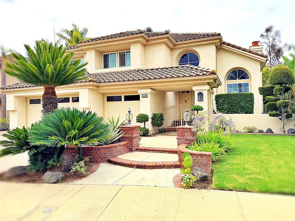 1st image of 8312 E Hillsdale Dr