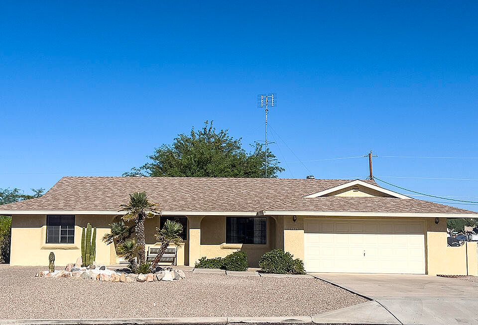 1st image of 668 Apache Dr