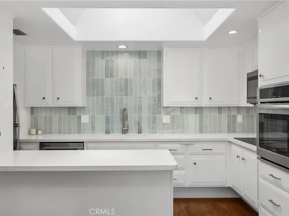 13430 Saint Andrews Dr APT 72C, Seal Beach, CA 90740