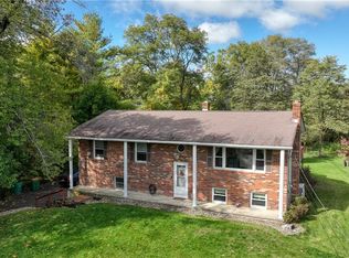 40 Colette Dr, Poughkeepsie, NY 12601