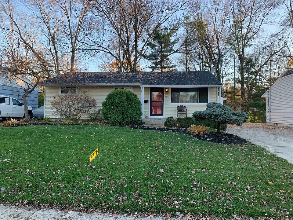 1st image of 289 E Stafford Ave