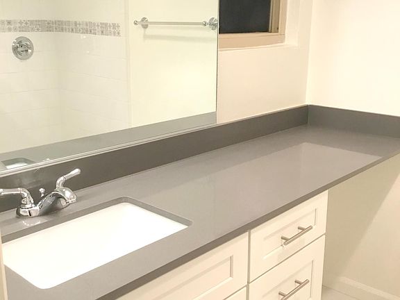 2nd image of 17938 Burbank Blvd #333