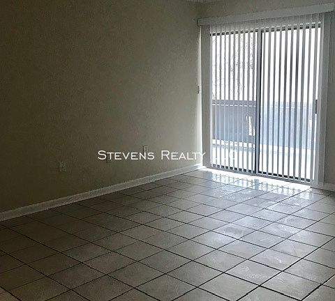 3rd image of 915 S Seminole Dr APT 42