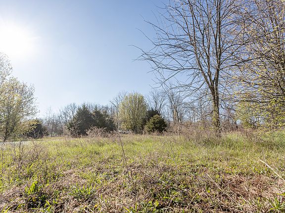 5th image of 13949 W Hayfield Lane