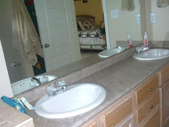 5th image of 1481 Cedar Springs Cir