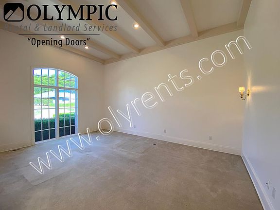 3rd image of 801 Silo Ct SE