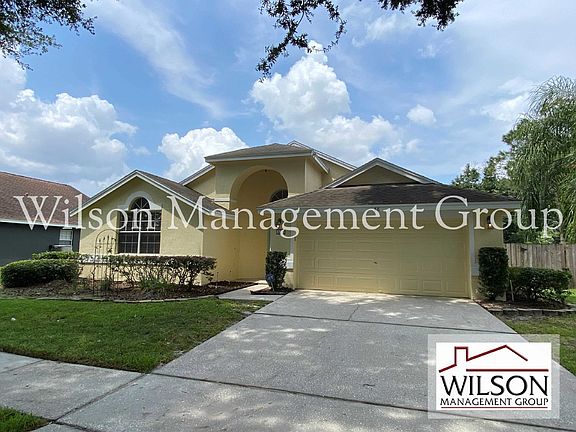 2nd image of 882 Lake Jackson Cir
